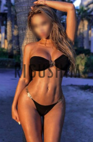 בלתי נשכחת ונלהב, ליווי שירות